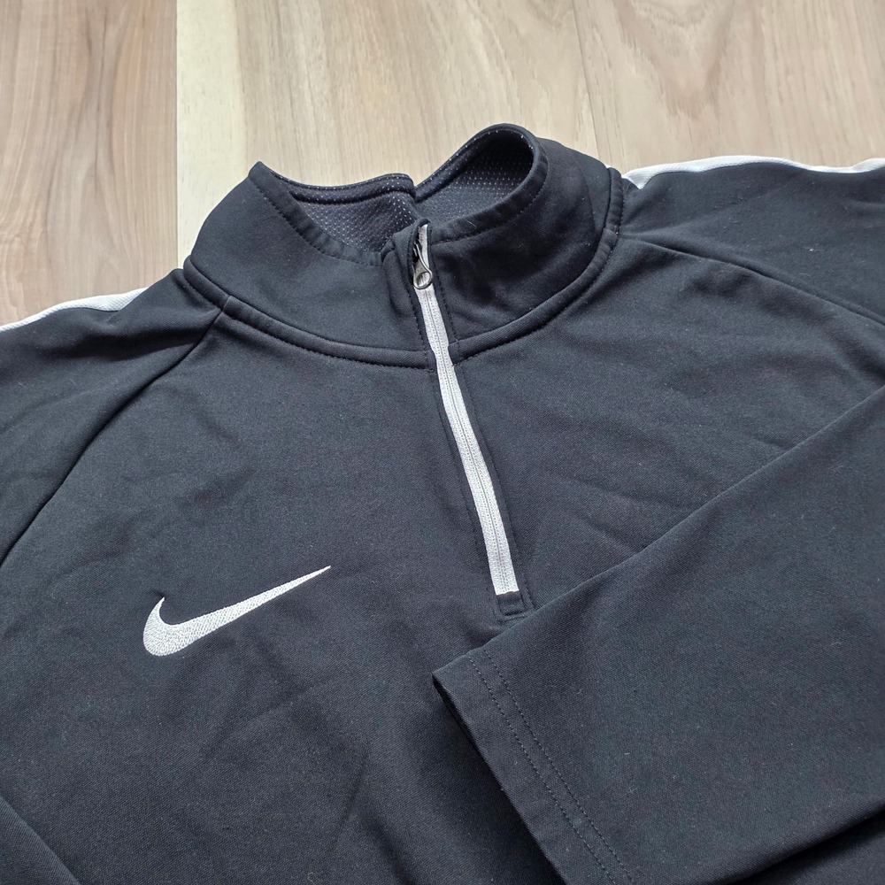 Nike Dri-FIT 1/4 Zip Pullover Soccer Training Jacket Mens Medium Black White M